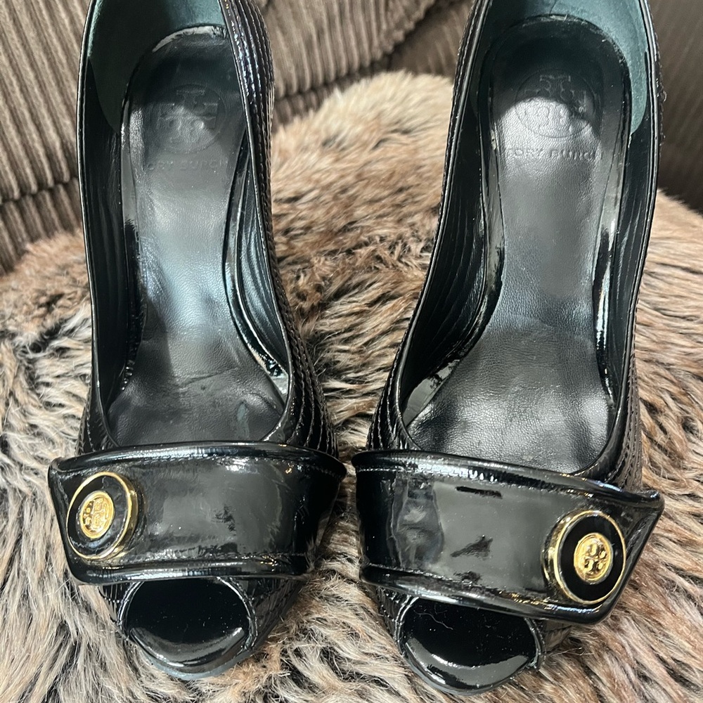 Tory Burch Black Wedges black patent leather